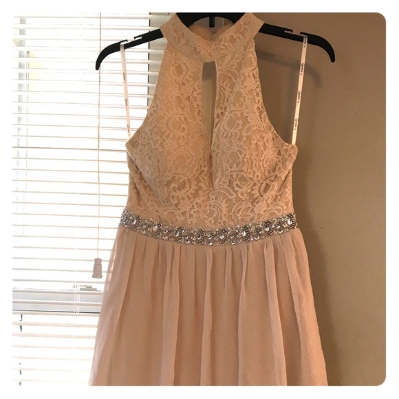 Formal Dress - Short - Picture 1 of 3
